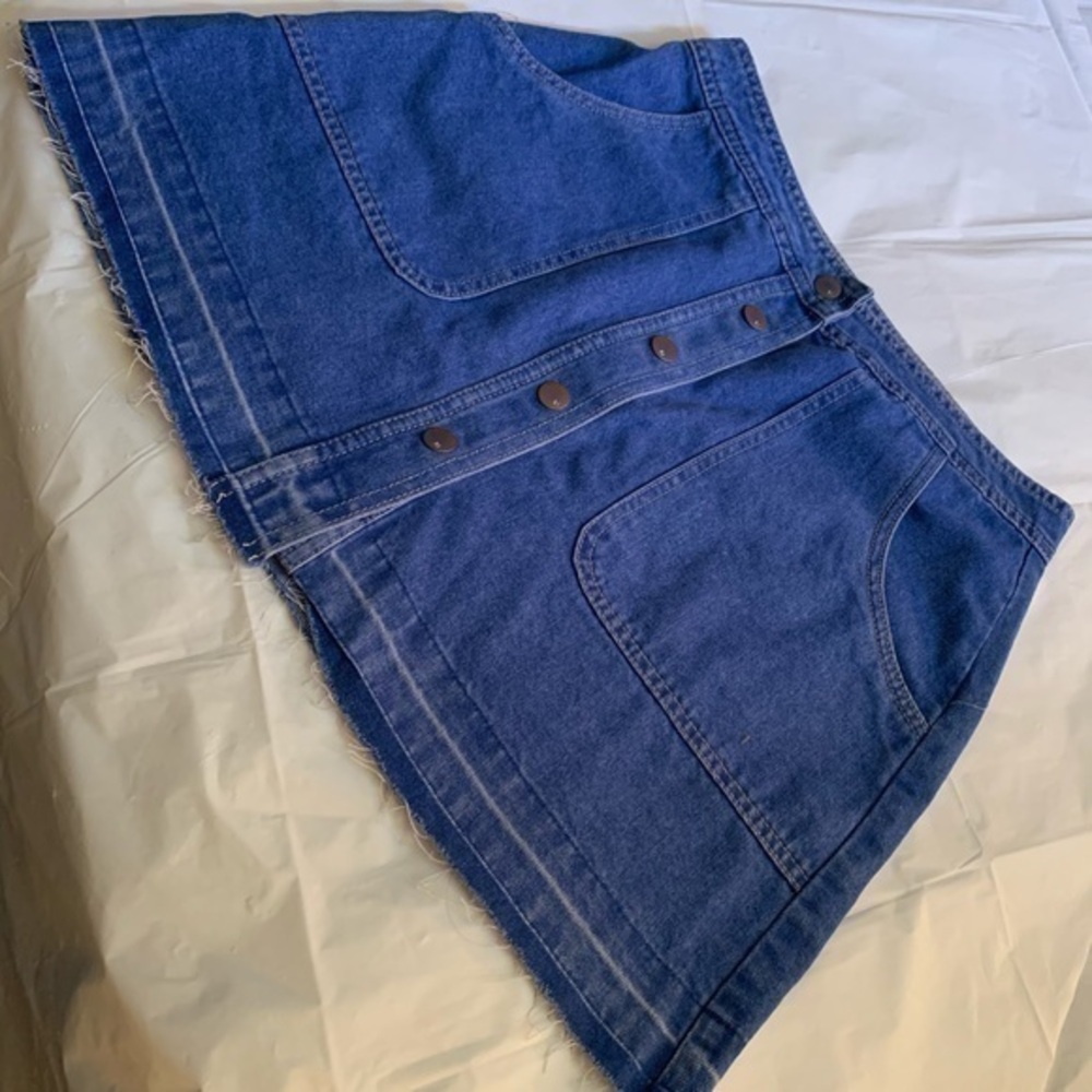 THE MINI BUTTON THRU SKIRT